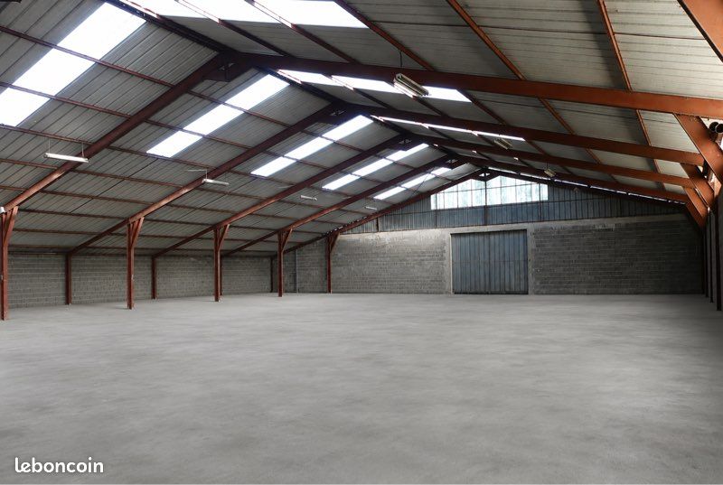Emplacement camping car, caravane, bateaux etc... · à Saint-Léger-sur-Vouzance · 60 €