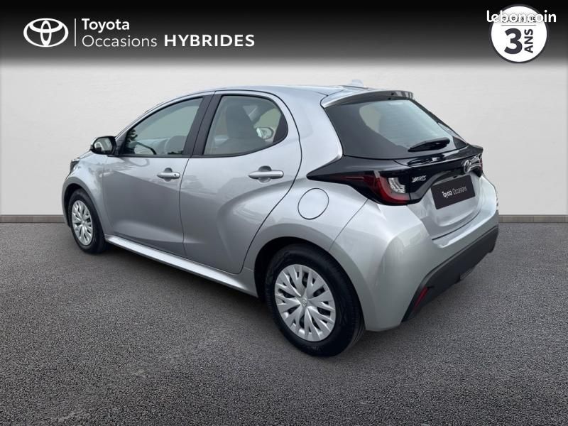 Toyota Yaris 70 VVT-i Dynamic 5p MY22 (image 2)