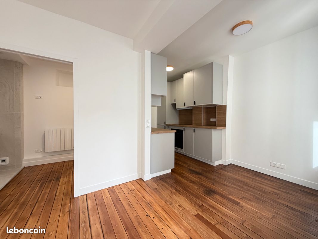 Appartement 2 pièces 26 m² · à Paris · 26 m² · 279 500 €