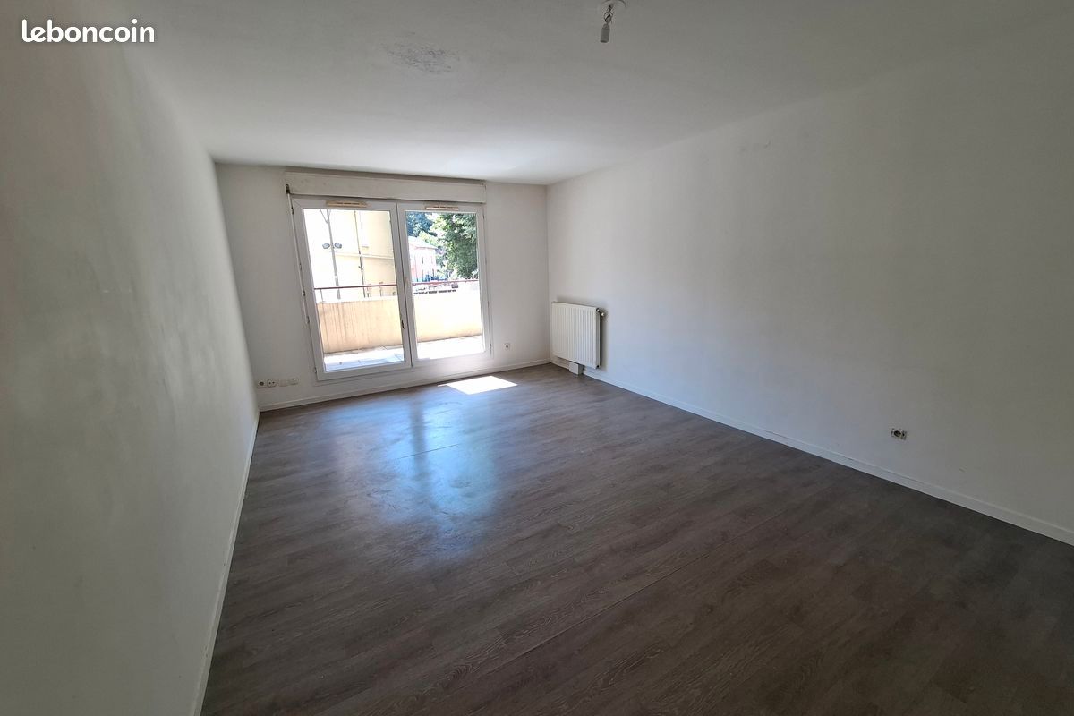 Appartement 3 pièces 72 m² · à Charbonnières-les-Bains · 72 m² · 158 200 €