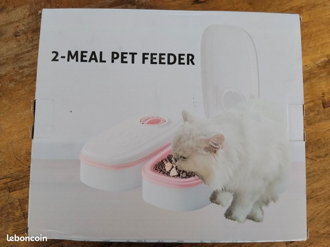 Distributeur de nourriture pour chat neuf (image 3)