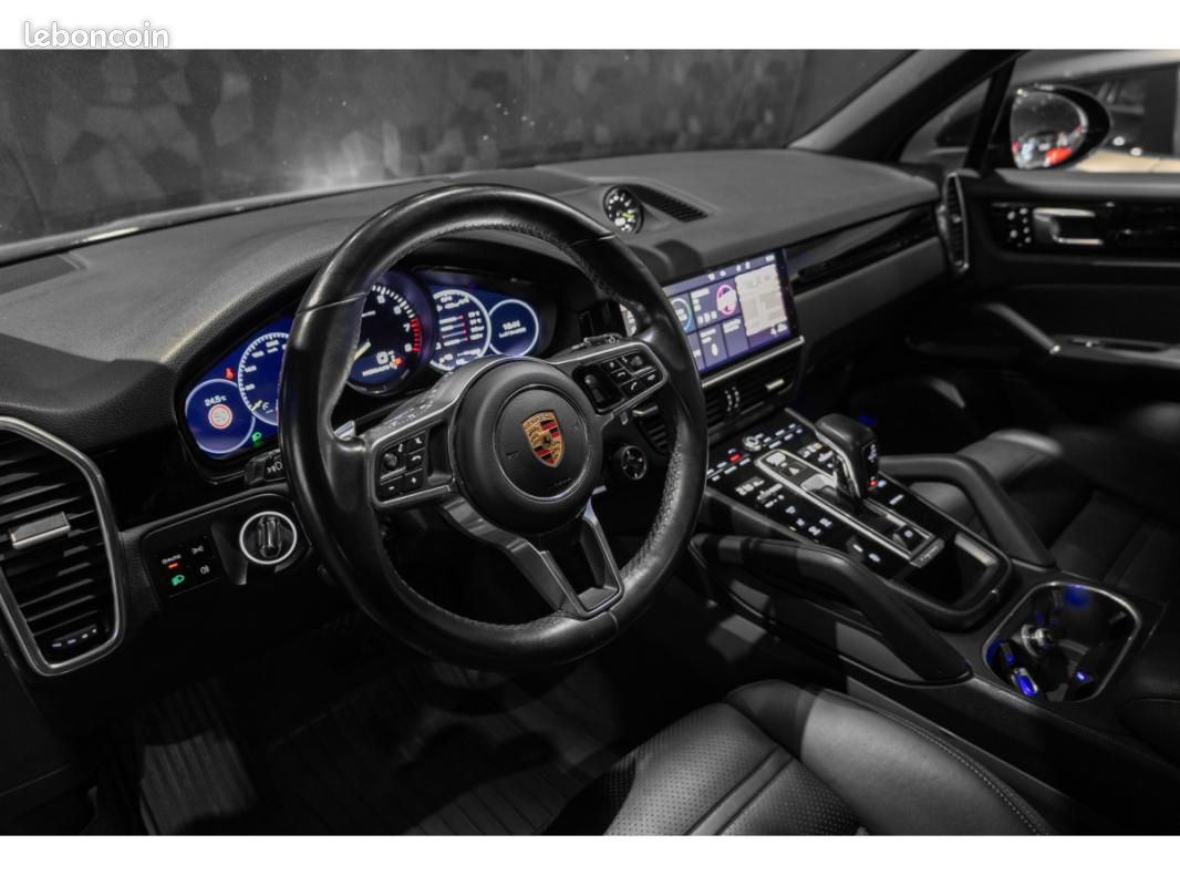 Porsche Cayenne E-Hybrid 462 CH / CHRONO Régulateur Adaptatif Toit ouvrant - panoramique Sièges c... (image 9)