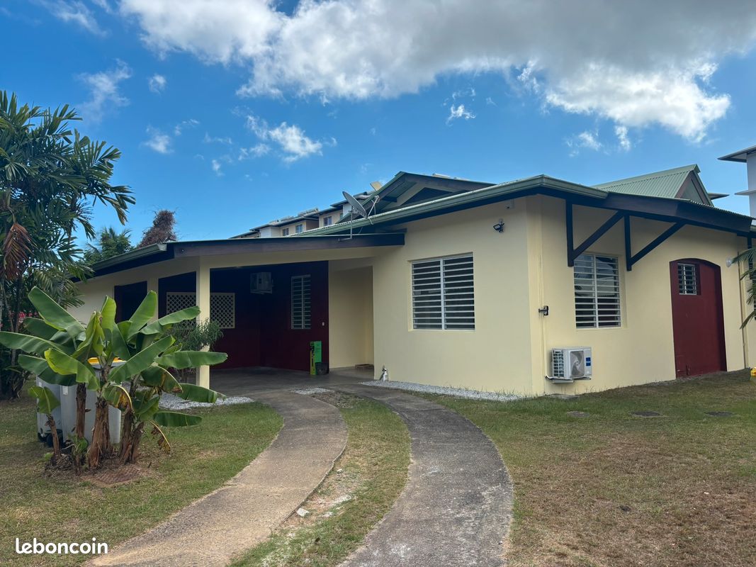Maison 6 pièces 200 m² · à Cayenne · 200 m² · 2 350 €/mois