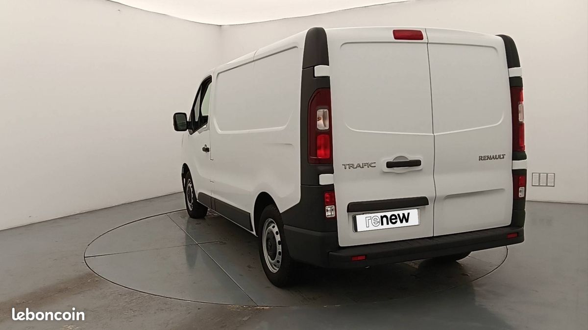 Renault trafic fgn l1h1 3000 kg blue dci 130 (image 7)