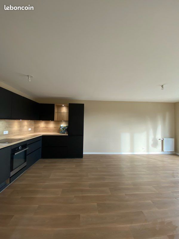 Appartement 3 pièces 63 m² · à Évry-Courcouronnes · 63 m² · 1 080 €