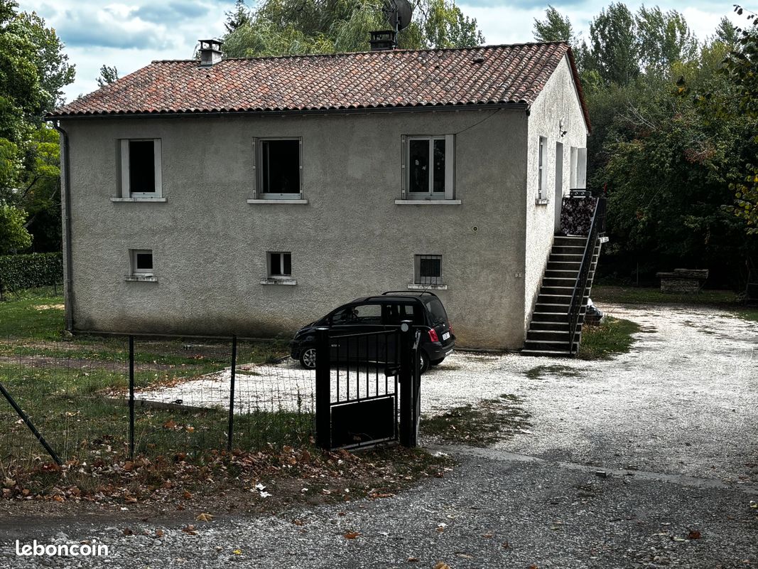 Maison 4 pièces 90 m² · à Lisle · 90 m² · 670 €/mois