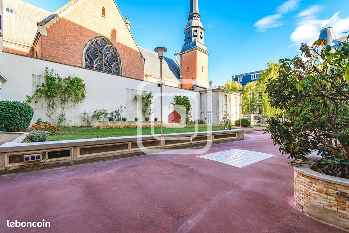 Appartement 6 pièces 179 m² · à Reims · 179 m² · 569 000 €