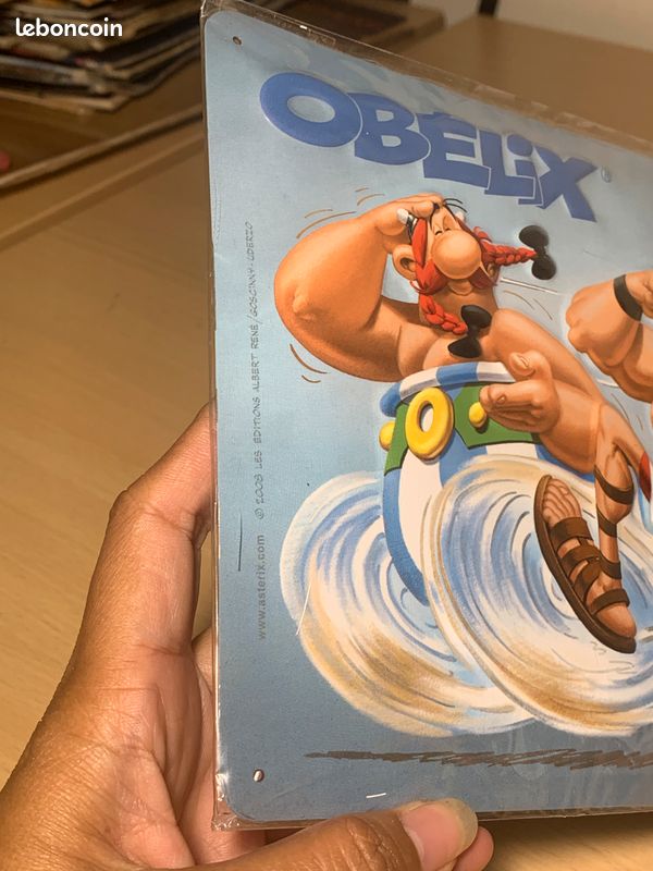 Boîte à biscuits Asterix et Obelix L'odyssée d'Astérix métal 20 cm