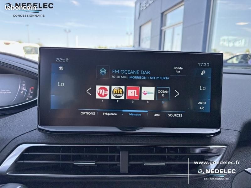 Peugeot 3008 1.2 PureTech 130ch S&S Allure Pack EAT8 (image 15)