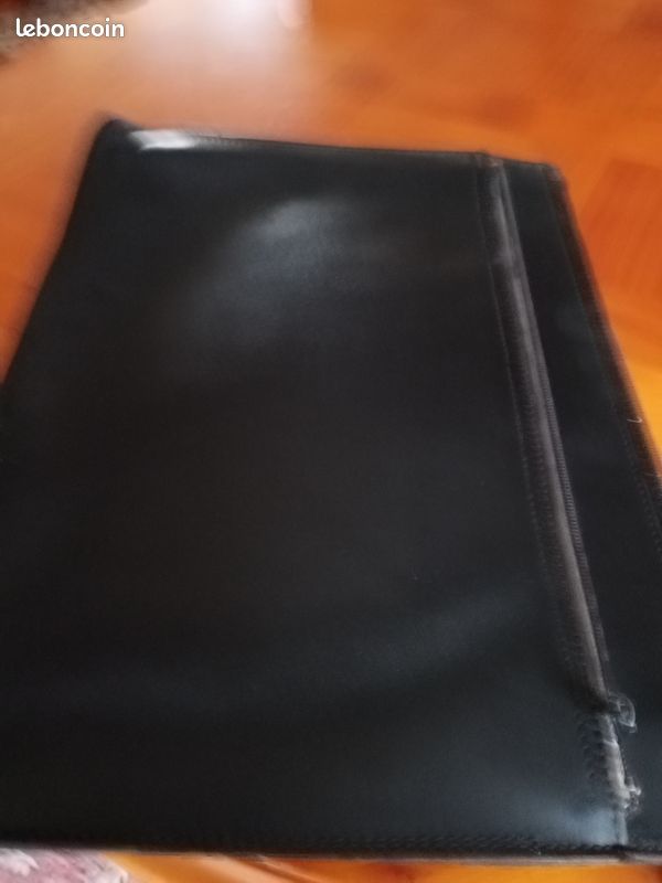 Porte documents cuir (image 1)