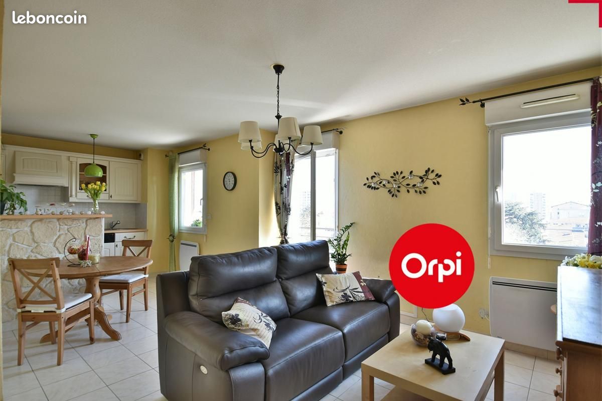 Appartement 2 pièces 45 m² · à Saint-Fons · 45 m² · 698 €/mois