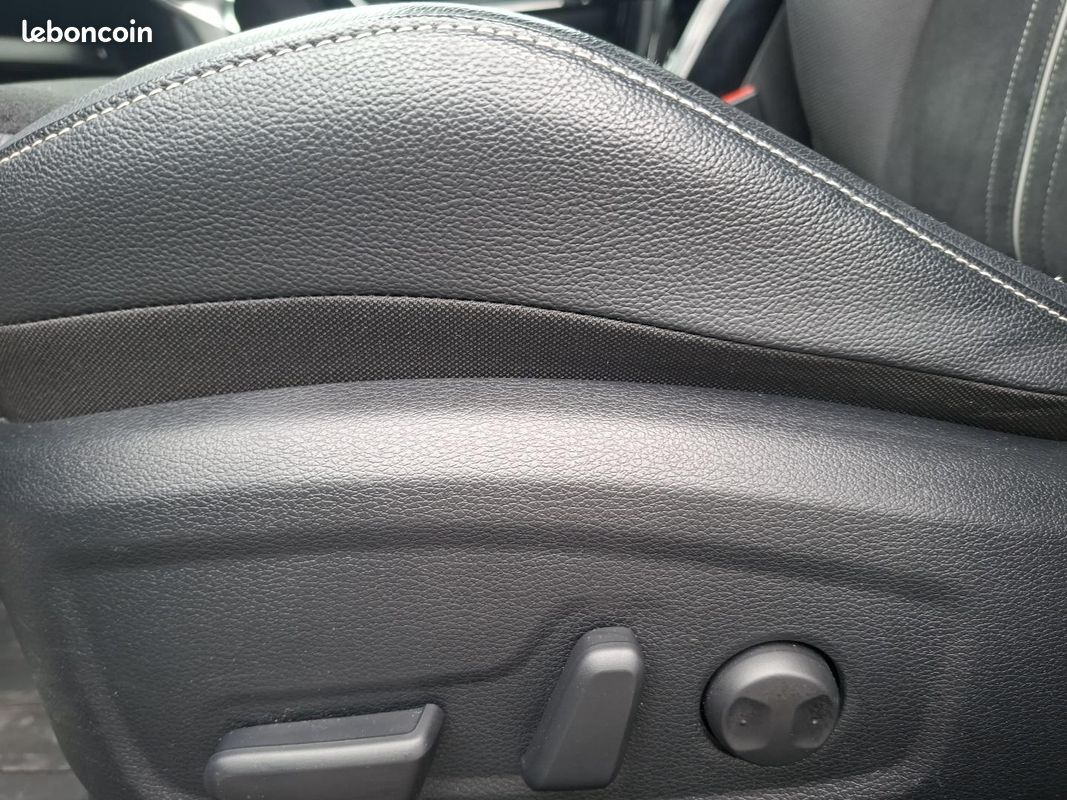 KIA CEED 1.6 CRDi 136 ch MHEV DCT7 GT Line Premium (image 30)