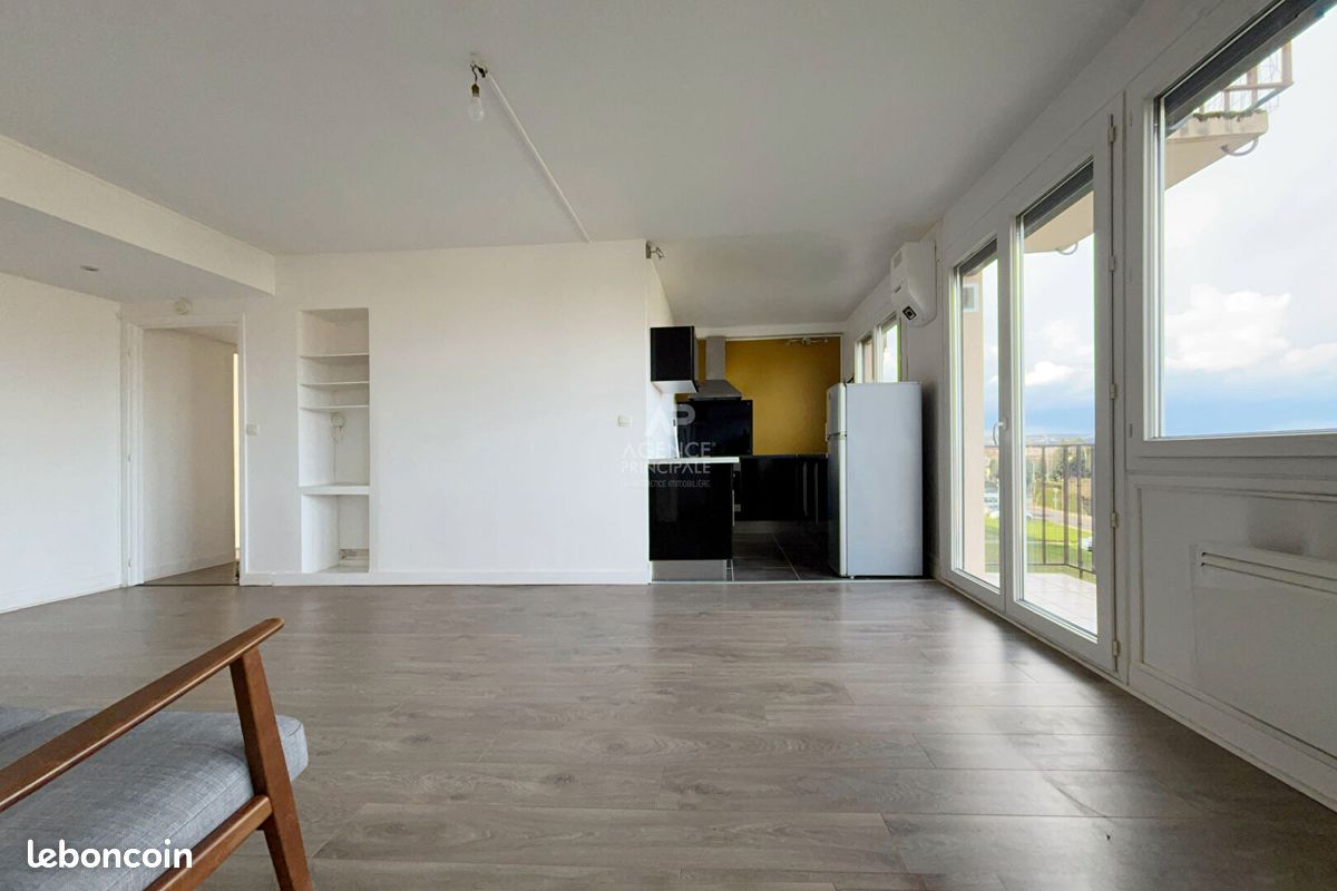 Appartement 4 pièces 63 m² · à Poissy · 63 m² · 1 106 €/mois