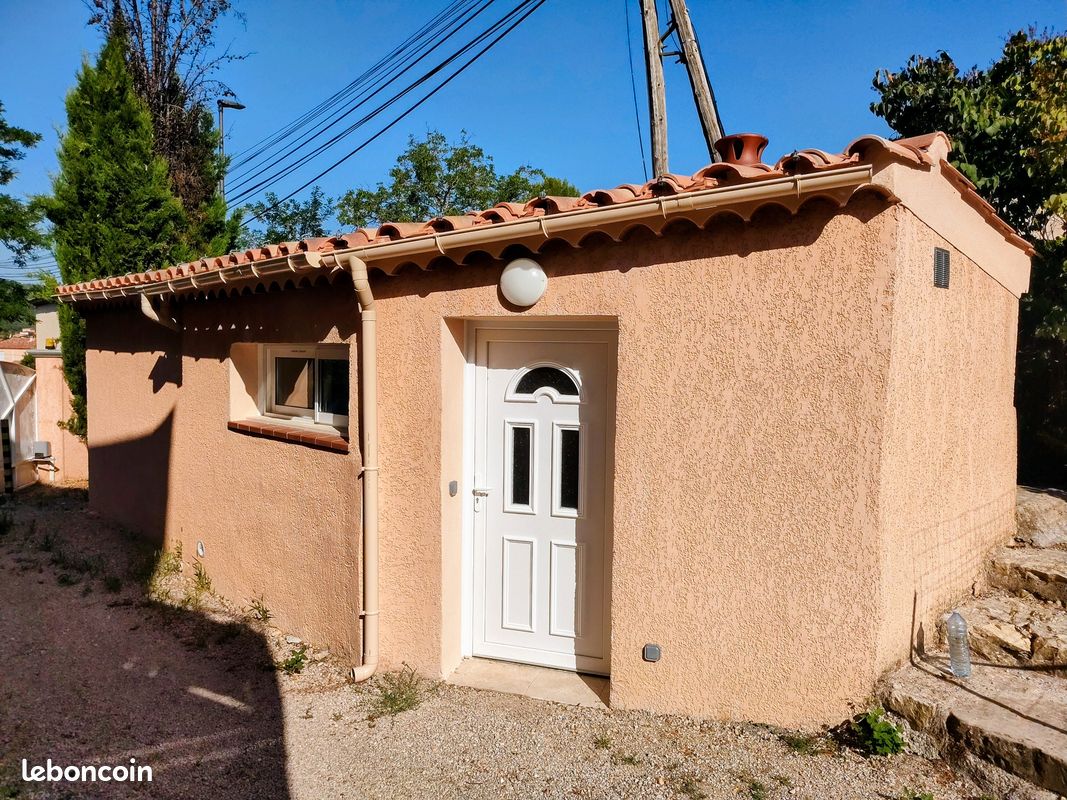 Appartement 2 pièces 16 m² · à Gréoux-les-Bains · 16 m² · 550 €/mois