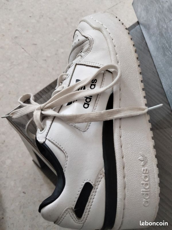 Basket adidas femme taille 38 (image 2)