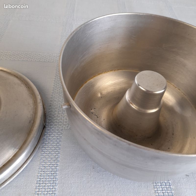 ANCIEN MOULES à Gâteau Cuivre Etamé EUR 15,00 - FR