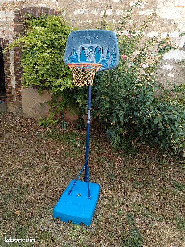 Panier de basket (image 1)