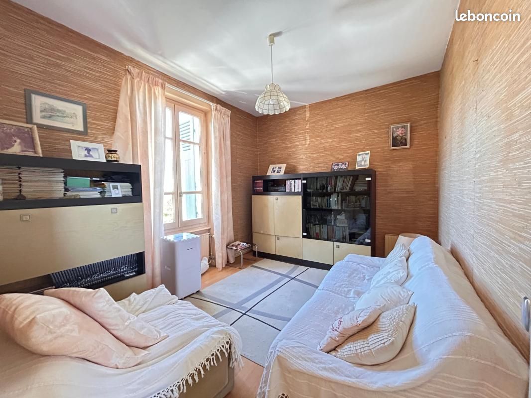 Appartement 3 pièces 46 m² · à Sathonay-Camp · 46 m² · 158 000 €