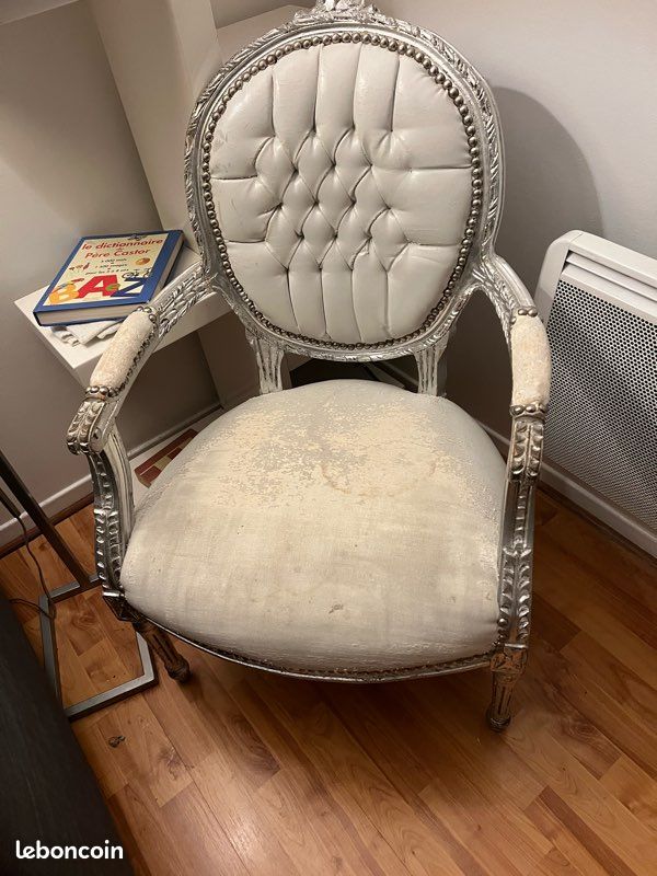 Fauteuil baroque blanc et gris argenté (image 2)