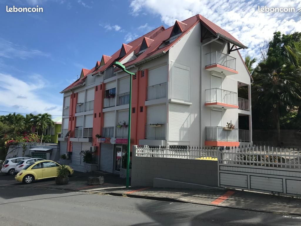 Appartement 1 pièce 28 m² · à Saint-François · 28 m² · 750 €/mois