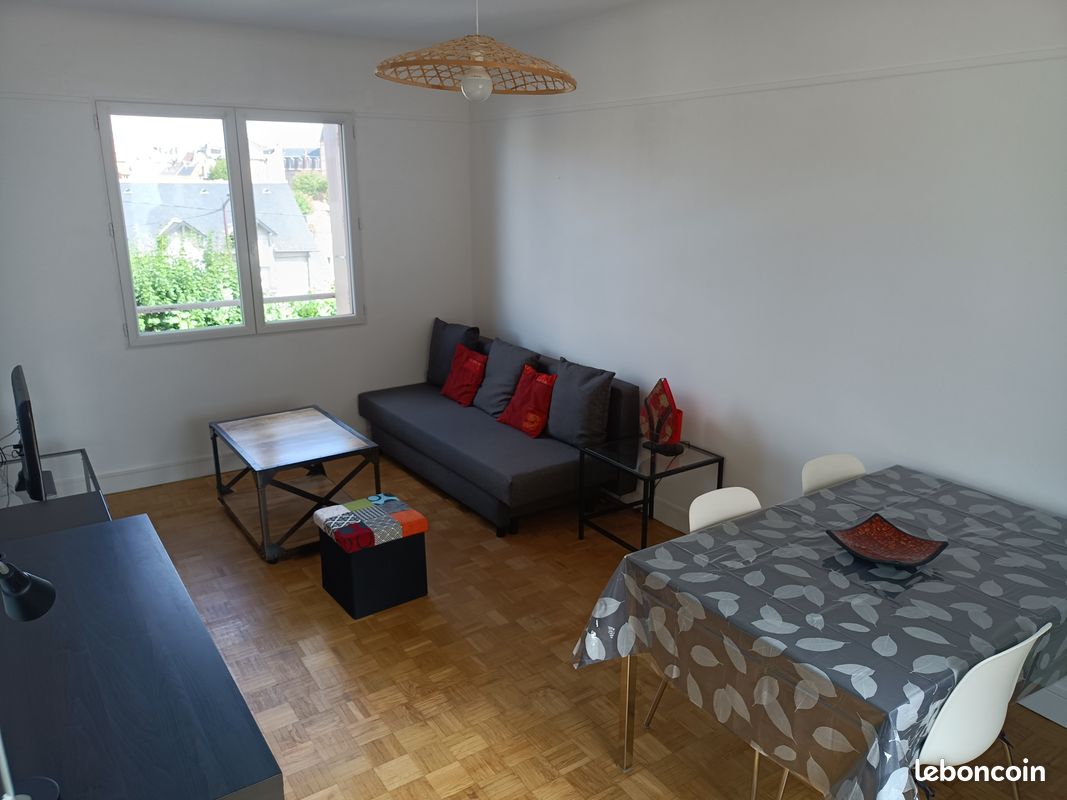 Appartement 2 pièces 49 m² · à Moulins · 49 m² · 59 000 €
