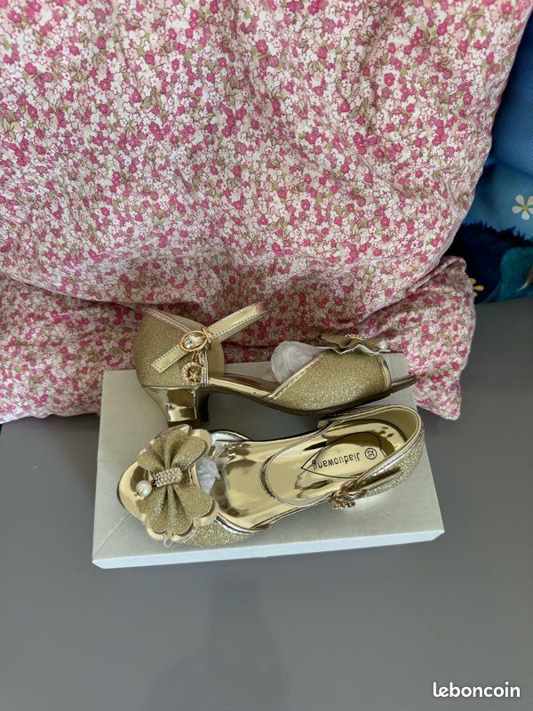 Chaussures de soirée enfants (image 2)