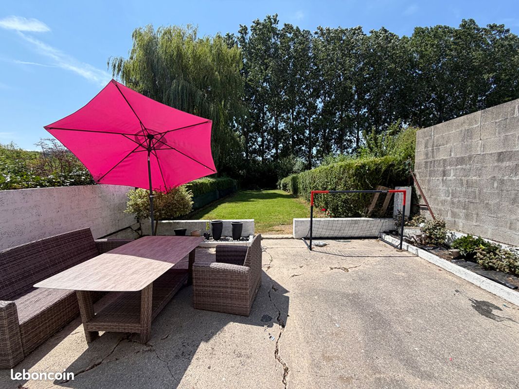 Maison 5 pièces 90 m² · à Saint-Léonard · 90 m² · 1 200 €