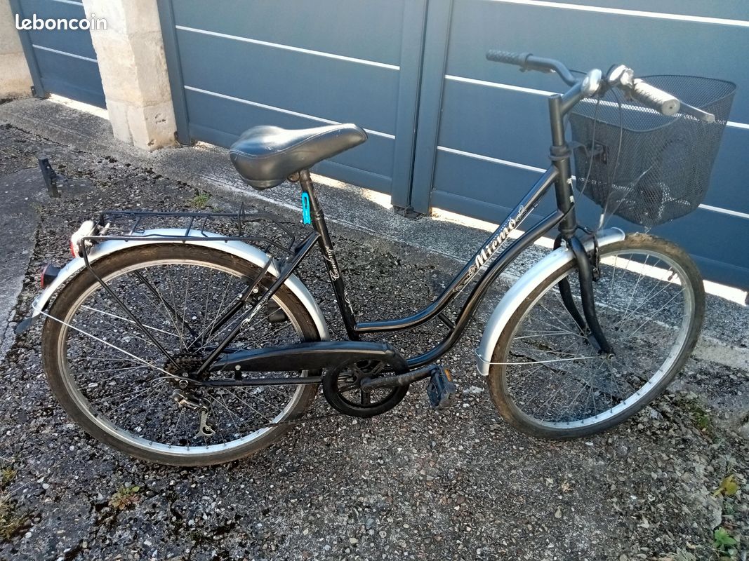 Vend vélo de femme (image 2)