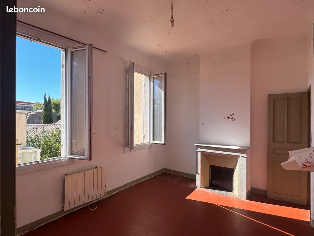 Appartement 1 pièce 33 m² · à Marseille · 33 m² · 121 000 €