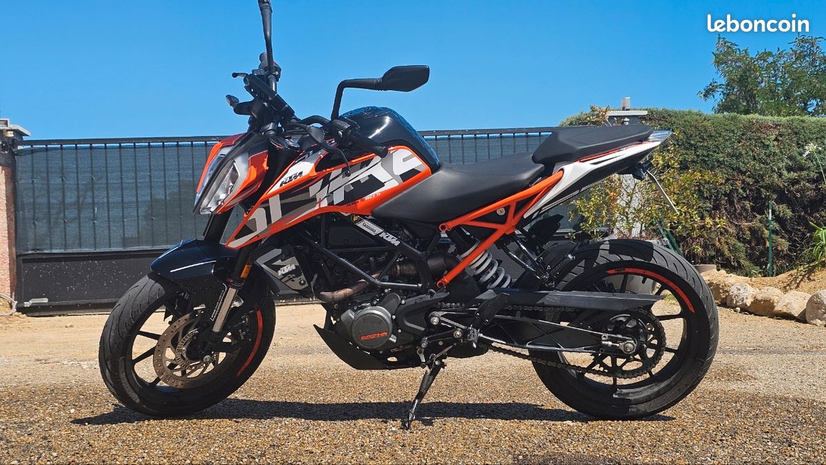 KTM 125 Duke ABS 2017 - Motos