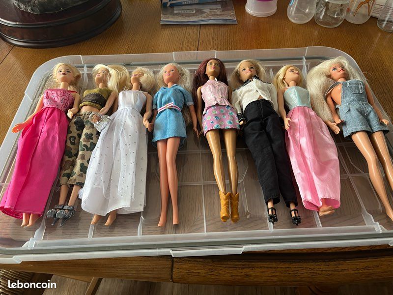 Barbie (image 1)