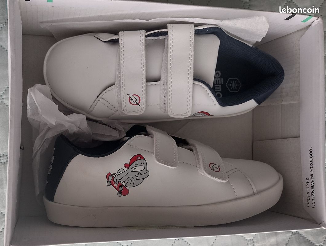 Basket à scratch Gémo pointure 30 neuves Chaussures