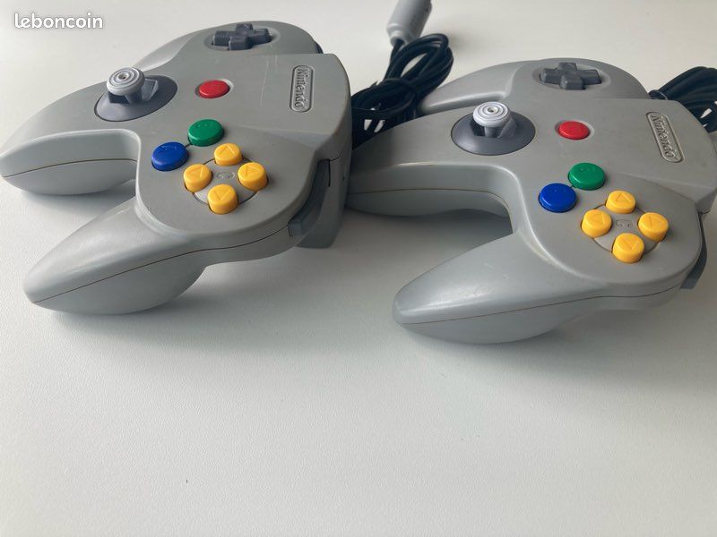 Lot de 2 manettes Nintendo 64 officielles (3) (image 5)