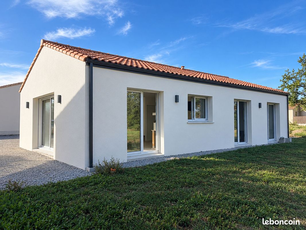 Maison 5 pièces 95 m² · à Chauvé · 95 m² · 315 000 €