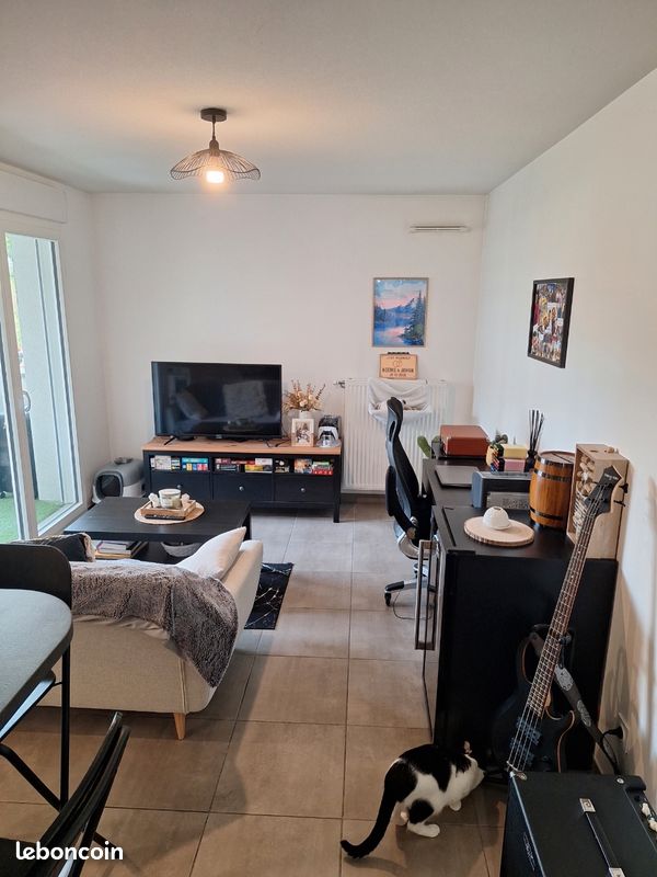 Appartement 2 pièces 43 m² · à Saint-Fons · 42,5 m² · 155 000 €