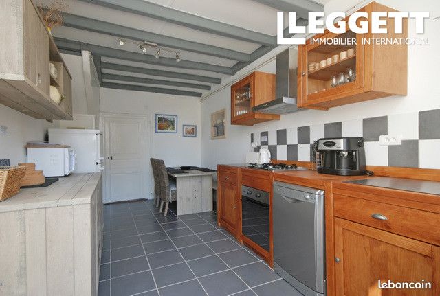 Maison 7 pièces 142 m² - Fouqueure 16140 (image principale 3)