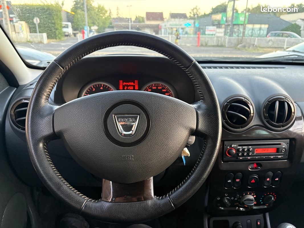 Dacia Duster 1.5 DCI 110 4X2 Prestige (image 16)