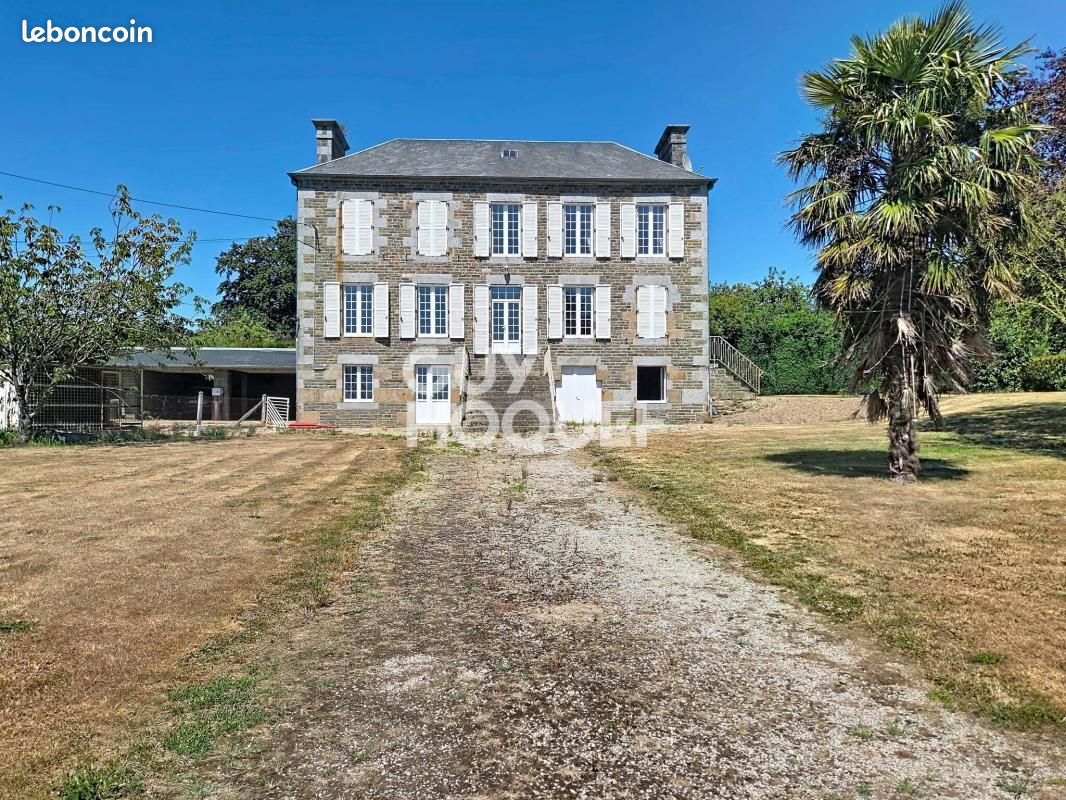 Maison 6 pièces 170 m² · à Souleuvre en Bocage · 170 m² · 231 000 €