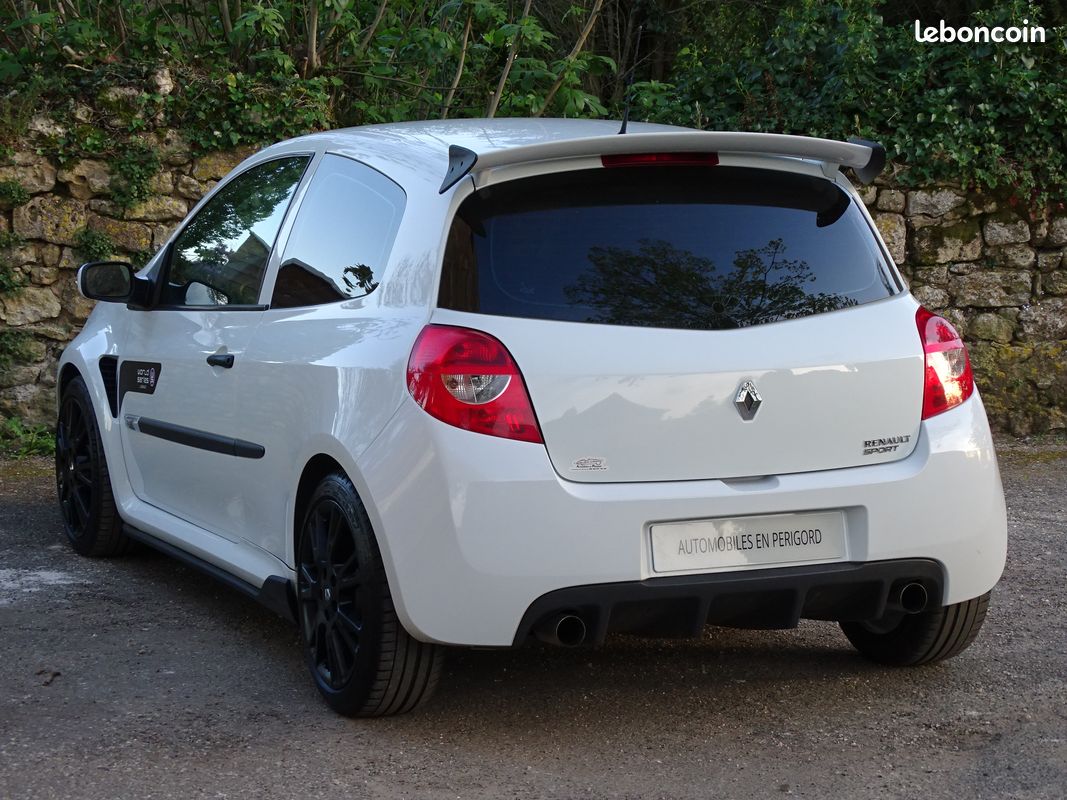 Renault Clio 3 2.0 RS 200cv WSR - Rare sur le marché - Parfait état (image 4)