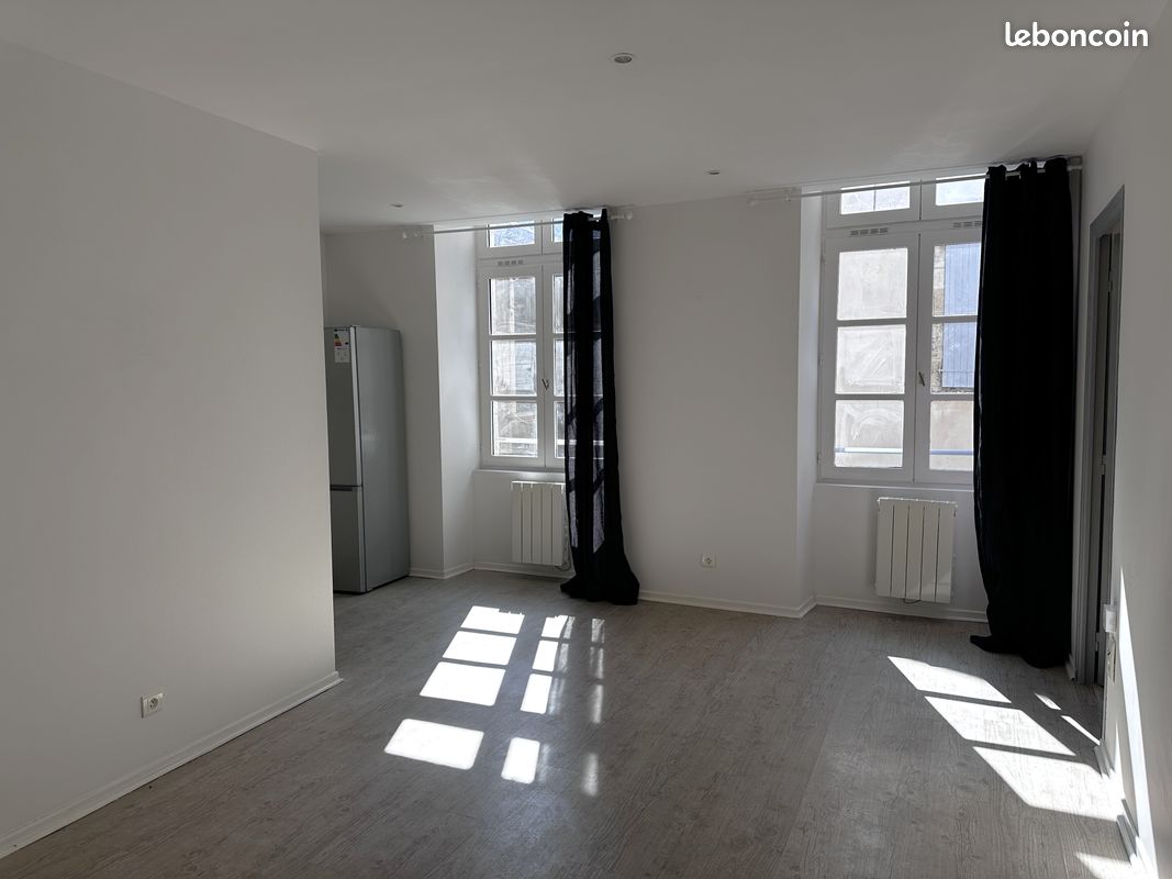 Appartement 2 pièces 36 m² · à Villefranche-de-Rouergue · 36 m² · 410 €