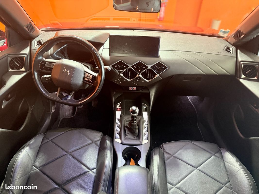 DS DS3 CROSSBACK BlueHDi 110 BVM6 So Chic (image 8)