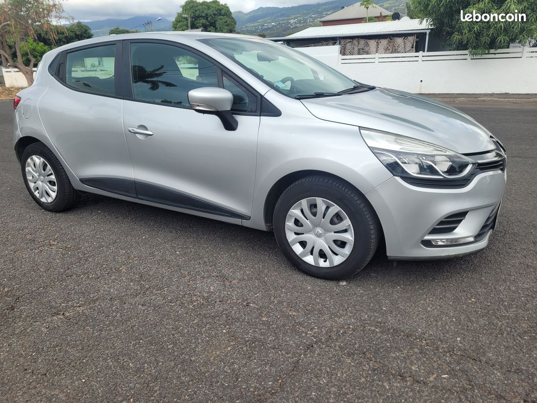 Clio 0.9TCE année 2020 101000kms bon état général (image 2)