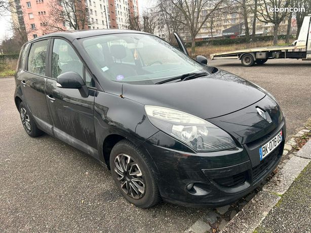 Renault Grand Scenic 2011