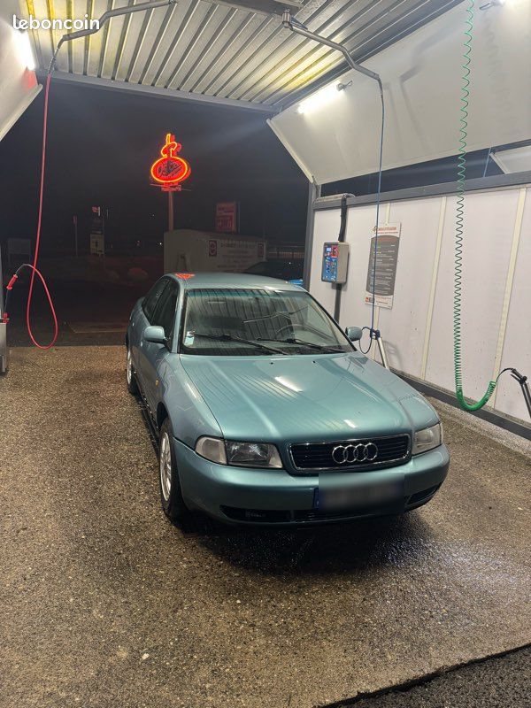 Audi a4 (image 1)