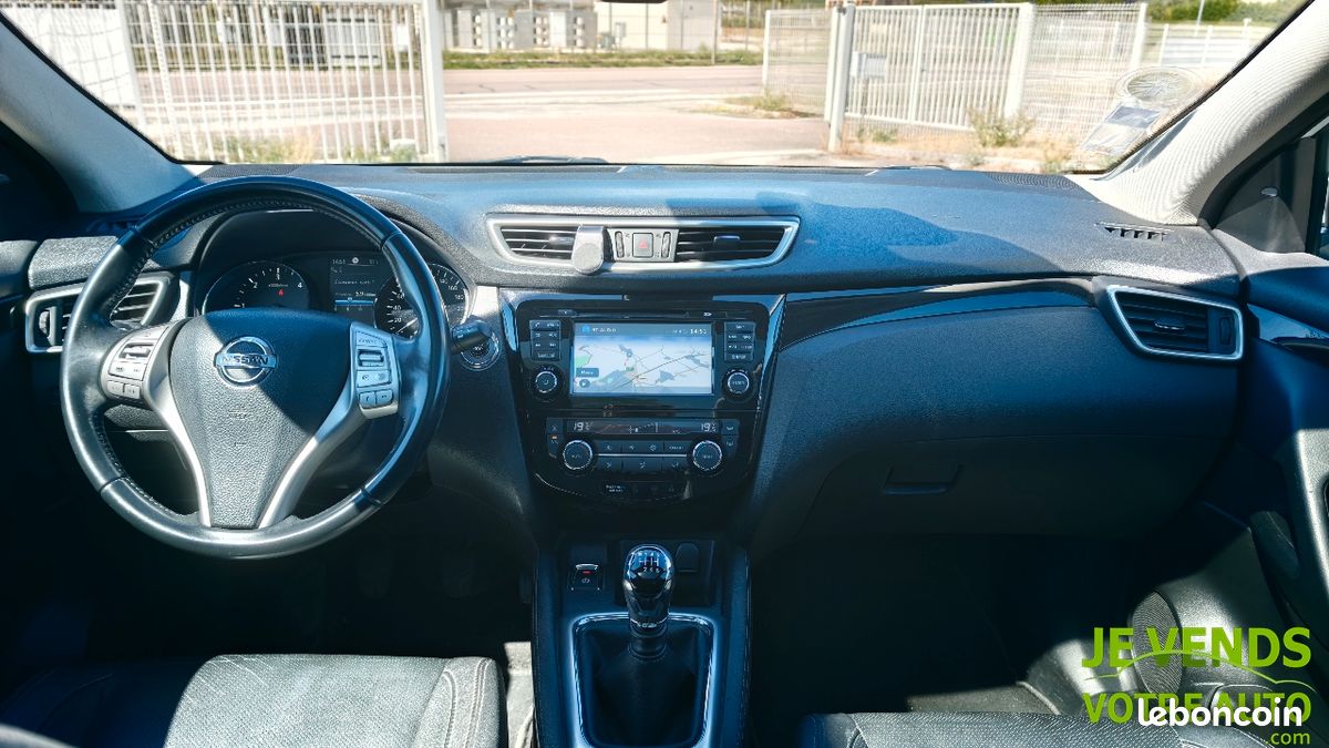 Nissan Qashqai 1.5 dCi 110ch Tekna (image 9)