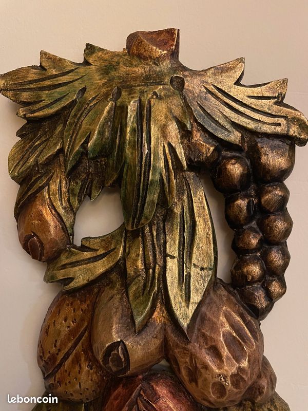Sculpture murale en bois doré polychrome (image 8)
