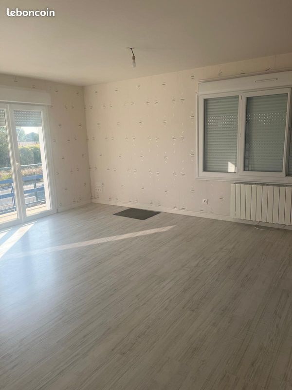 Maison 5 pièces 85 m² · à Saintes · 85 m² · 800 €/mois