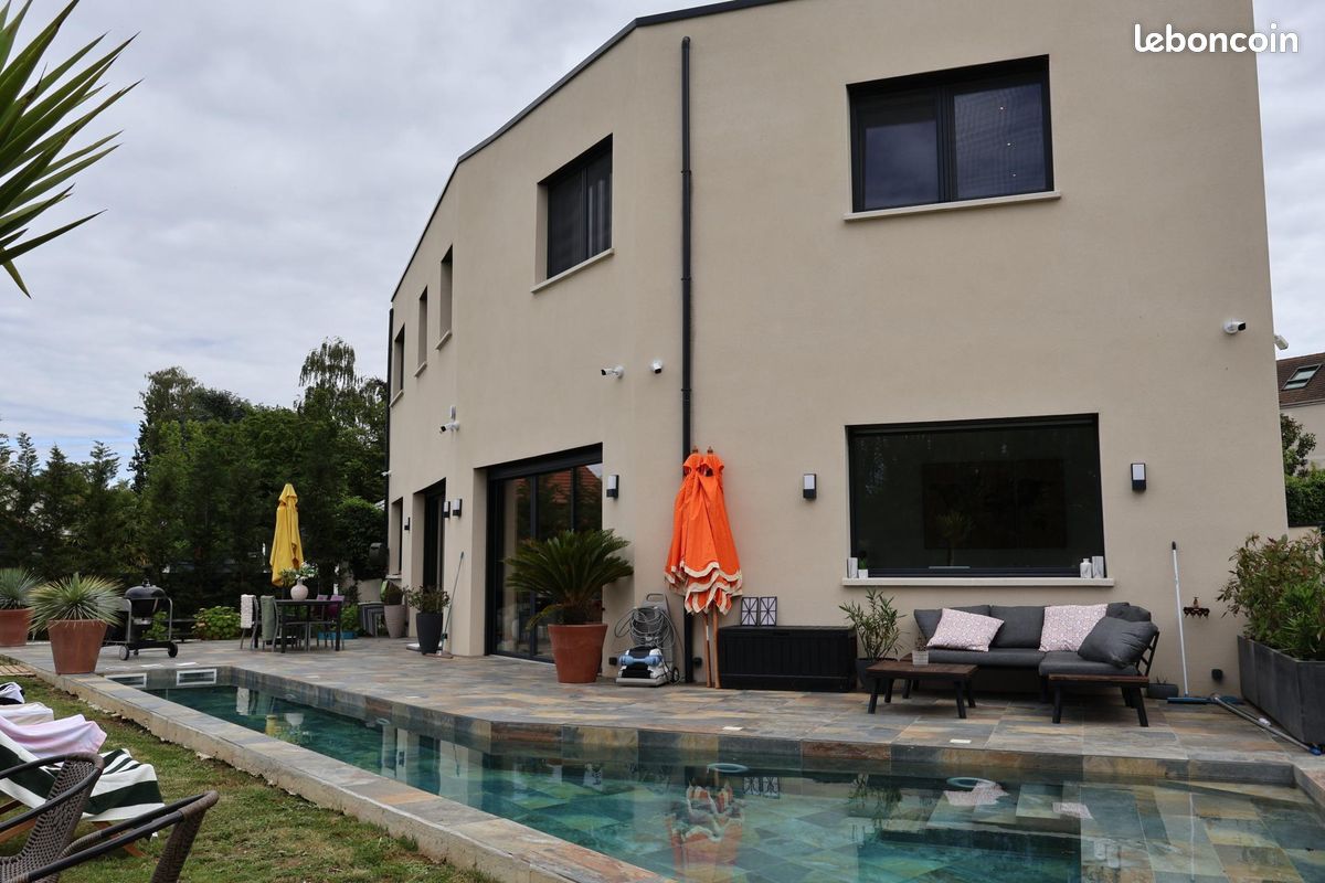 Maison 8 pièces 480 m² · à Orgeval · 480 m² · 1 872 000 €
