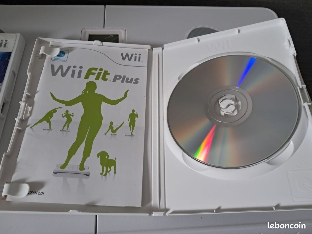 Wii Balance Board + Jeux Wii – bon état (image 8)