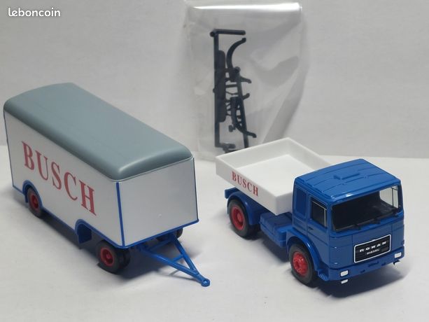 Véhicules, camions, remorques, estafettes, etc. pour la